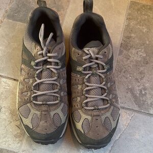 Merrell Men's Gray and Olive Trail Hiking Shoes